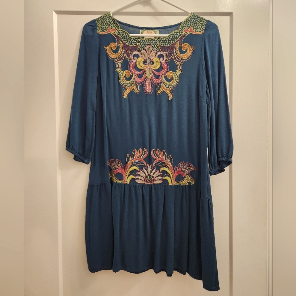 Flying Tomato embroidered dress